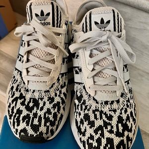 New Adidas Swift X Women’s size 7